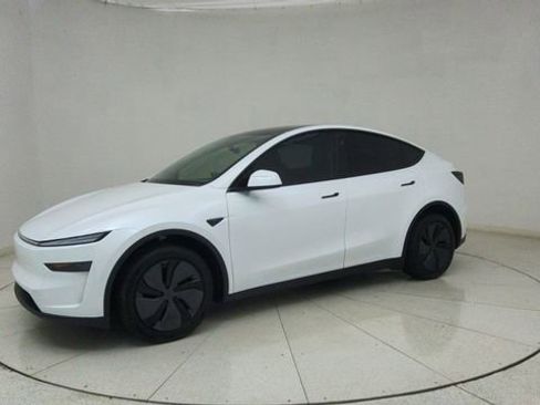 Used 2026 Tesla Model Y Premium image 65