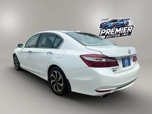Used 2017 Honda Accord EX-L image 4