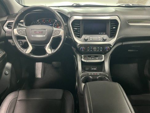 Certified 2020 GMC Acadia SLT w/ Premium Package AWD/4WD image 12