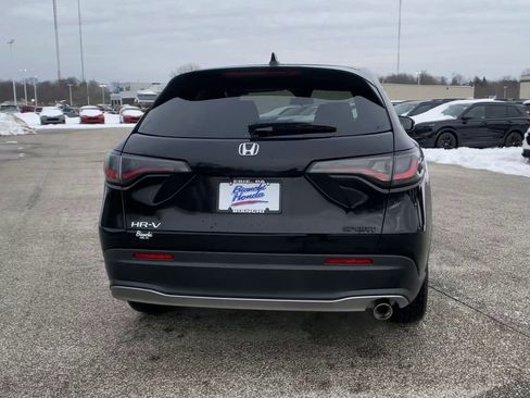 Used 2023 Honda HR-V Sport image 9