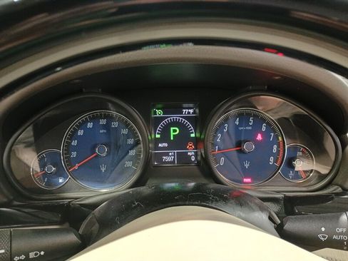 Used 2018 Maserati GranTurismo MC RWD image 8