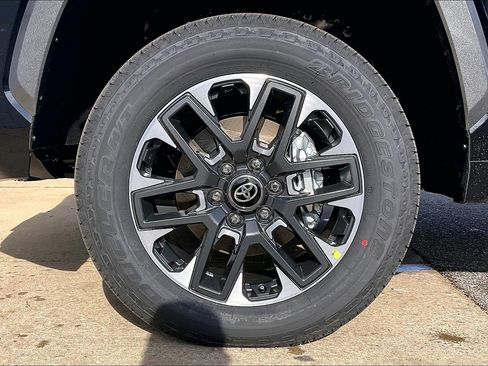 New 2026 Toyota Tundra Limited image 15