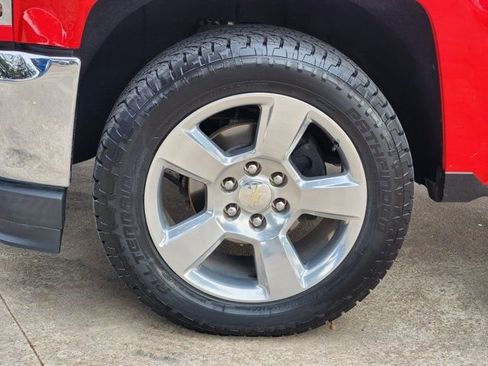 Used 2018 Chevrolet Silverado 1500 LT w/ Texas Edition image 18