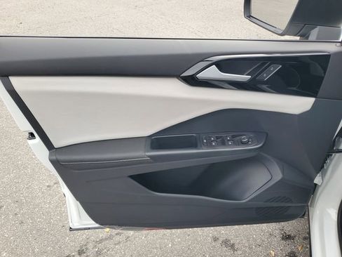 New 2026 Volkswagen Taos S image 11