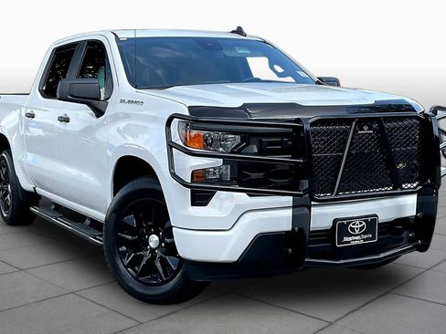 Used 2024 Chevrolet Silverado 1500 Custom AWD/4WD image 5