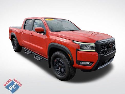Used 2025 Nissan Frontier PRO-4X w/ Pro Convenience Package AWD/4WD image 1