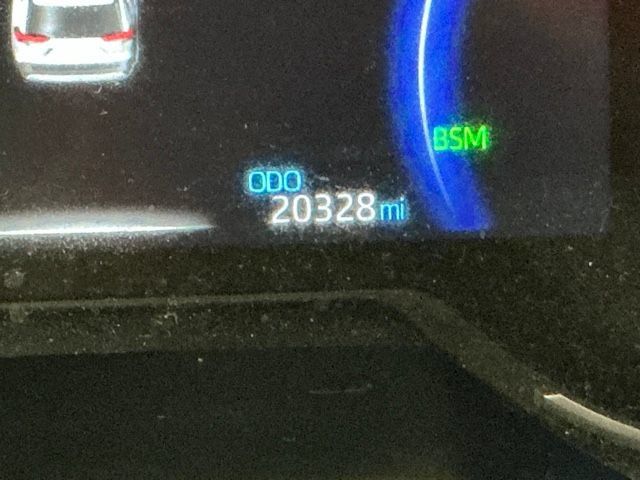 Used 2025 Toyota RAV4 XLE w/ Weather Package AWD/4WD image 30