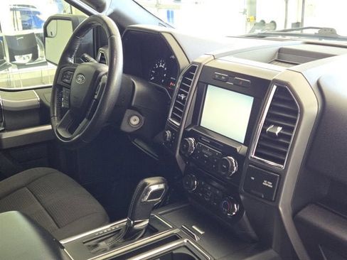 Used 2015 Ford F150 XLT w/ Equipment Group 302A Luxury image 6