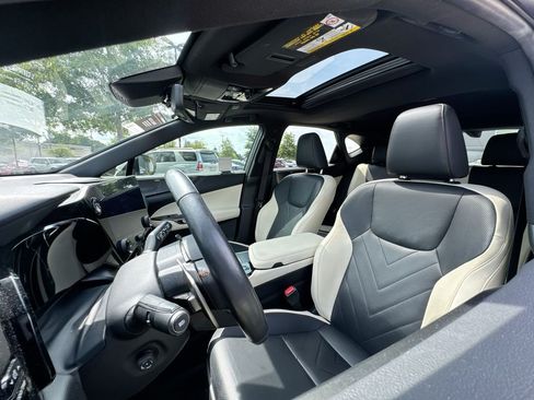 Used 2024 Lexus NX 350h AWD w/ Vision Package image 11