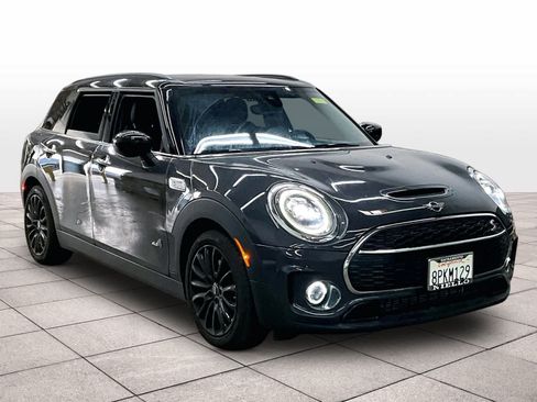 Used 2020 MINI Cooper Clubman S w/ Storage Package AWD/4WD image 2