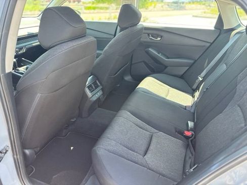 Used 2025 Honda Accord SE image 27