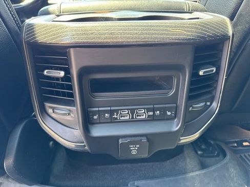 Used 2019 RAM 1500 Limited AWD/4WD image 27