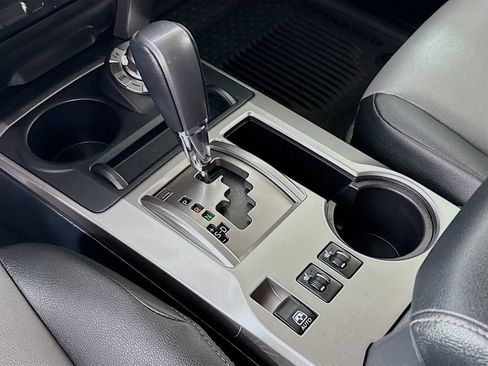Certified 2024 Toyota 4Runner SR5 Premium AWD/4WD image 19