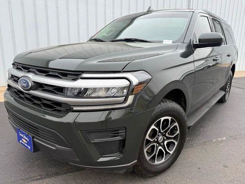 Used 2022 Ford Expedition Max XLT RWD image 1