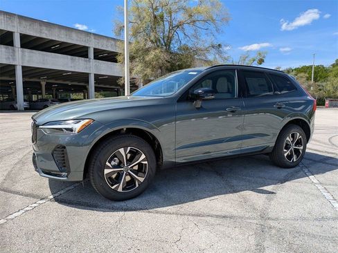 New 2026 Volvo XC60 B5 Core w/ Protection Package Premier image 2