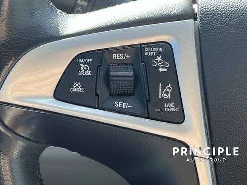 Used 2015 Chevrolet Equinox LTZ FWD image 19