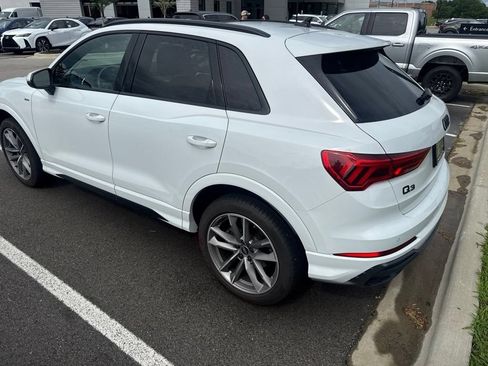 Used 2022 Audi Q3 2.0T Premium Plus w/ Premium Plus Package AWD/4WD image 9