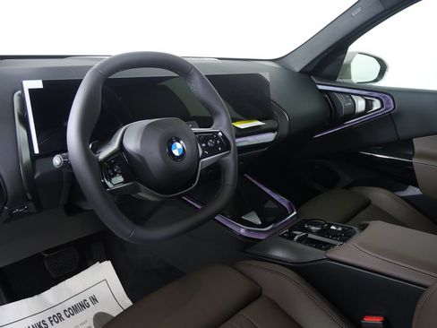 Used 2026 BMW X3 xDrive30i w/ Convenience Package AWD/4WD image 12
