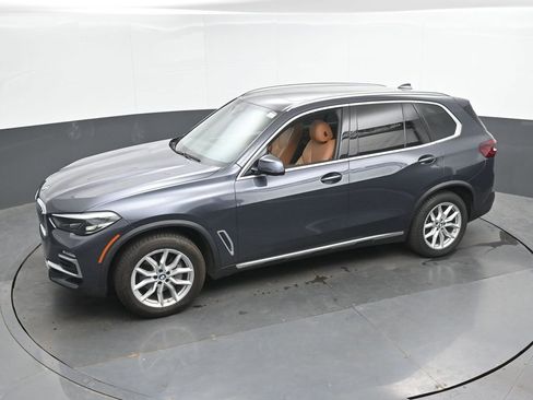 Used 2020 BMW X5 xDrive40i w/ Convenience Package AWD/4WD image 39