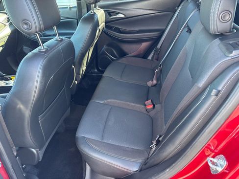 Used 2021 Buick Encore GX Select image 37