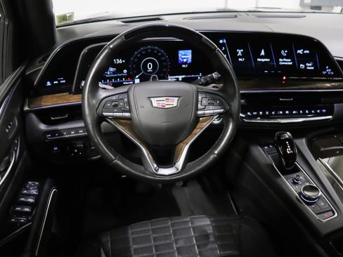 Used 2023 Cadillac Escalade ESV Sport Platinum w/ LPO, ONYX Package AWD/4WD image 25