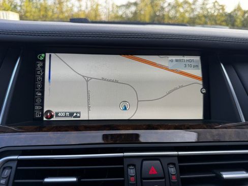 Used 2015 BMW 750Li xDrive xDrive w/ M Sport Edition image 34