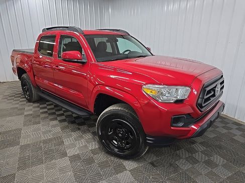 Used 2023 Toyota Tacoma SR image 7