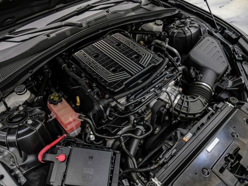Used 2018 Chevrolet Camaro ZL1 RWD image 97