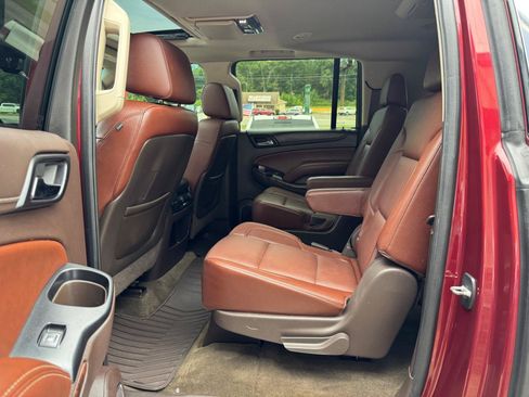 Used 2016 Chevrolet Suburban LTZ AWD/4WD image 12