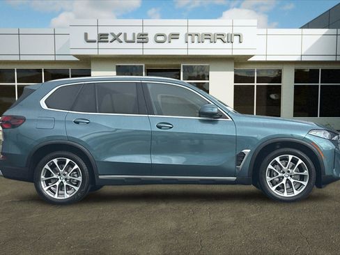 Used 2025 BMW X5 xDrive40i image 7