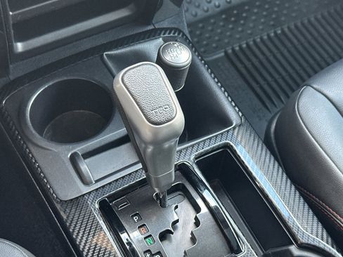 Used 2019 Toyota 4Runner TRD Off-Road Premium image 25