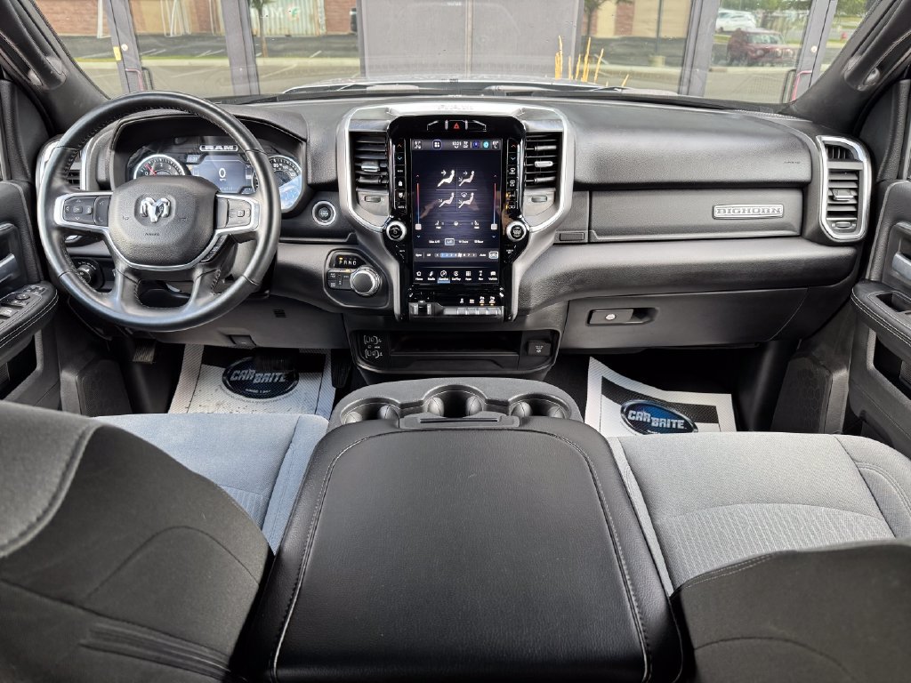 Used 2024 RAM 2500 Big Horn w/ Level 2 Equipment Group AWD/4WD image 9