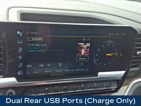 Used 2025 Chevrolet Silverado 1500 LT Trail Boss w/ LPO, Dark Essentials Package AWD/4WD image 9
