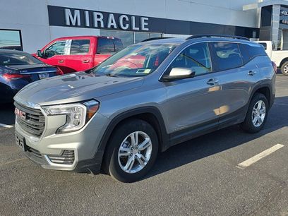 Used 2023 GMC Terrain SLE w/ Driver Convenience Package