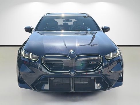 New 2027 BMW M5 Touring AWD/4WD image 8