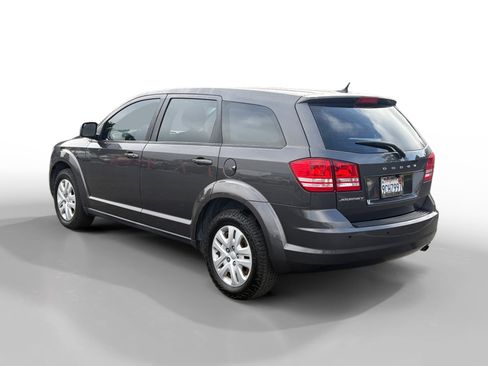 Used 2015 Dodge Journey American Value Package w/ Flexible Seating Group image 3