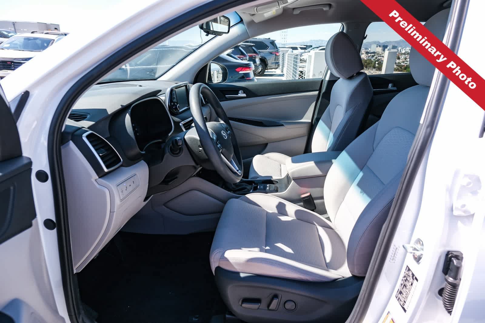 Used 2021 Hyundai Tucson Value FWD image 16