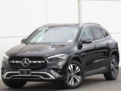 Certified 2026 Mercedes-Benz GLA 250 4MATIC image 1