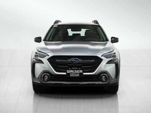 Used 2025 Subaru Outback Onyx Edition image 8