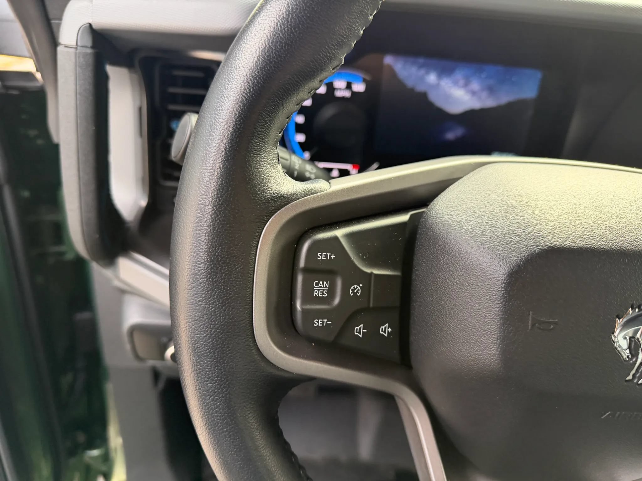 Used 2023 Ford Bronco Black Diamond AWD/4WD image 34