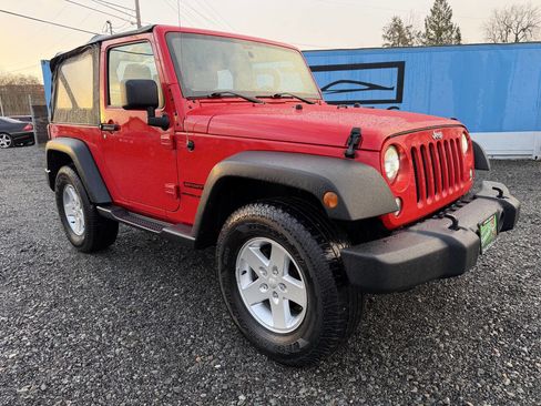 Used 2018 Jeep Wrangler Sport image 1