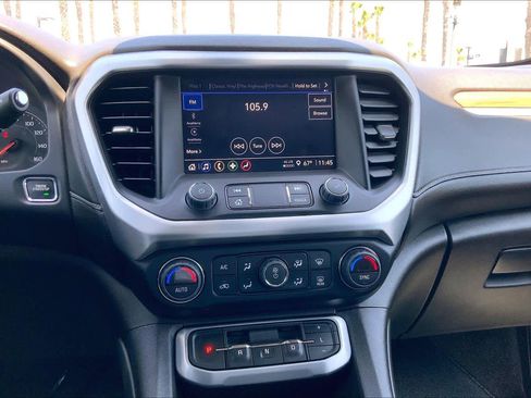 Used 2022 GMC Acadia SLE w/ Elevation Edition FWD image 34
