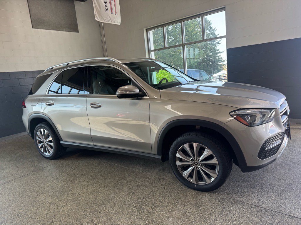 Used 2021 Mercedes-Benz GLE 350 4MATIC image 4