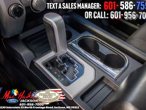 Used 2017 Toyota Tundra SR5 w/ SR5 Upgrade Package image 19