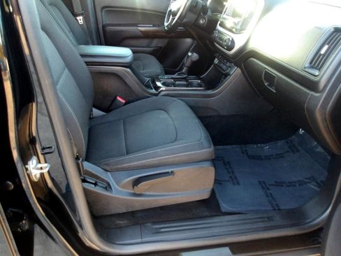 Used 2018 GMC Canyon SLE w/ SLE Convenience Package image 10