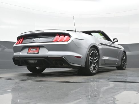 Used 2022 Ford Mustang GT Premium w/ Equipment Group 401A RWD image 30
