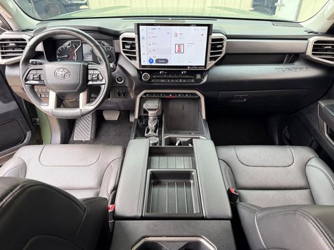 Used 2022 Toyota Tundra SR5 w/ SR5 Premium Package AWD/4WD image 12