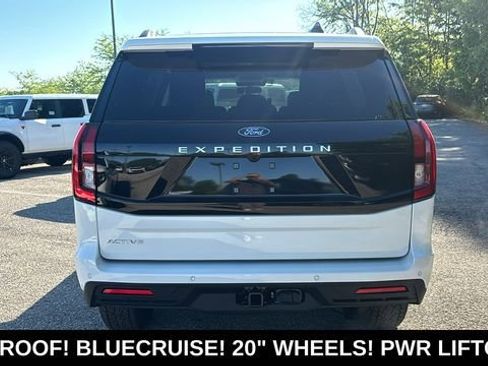 New 2026 Ford Expedition Active AWD/4WD image 30