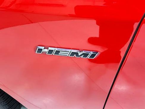 Used 2015 Dodge Challenger R/T Plus RWD image 28