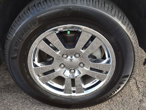 Used 2008 Ford Edge SE image 32